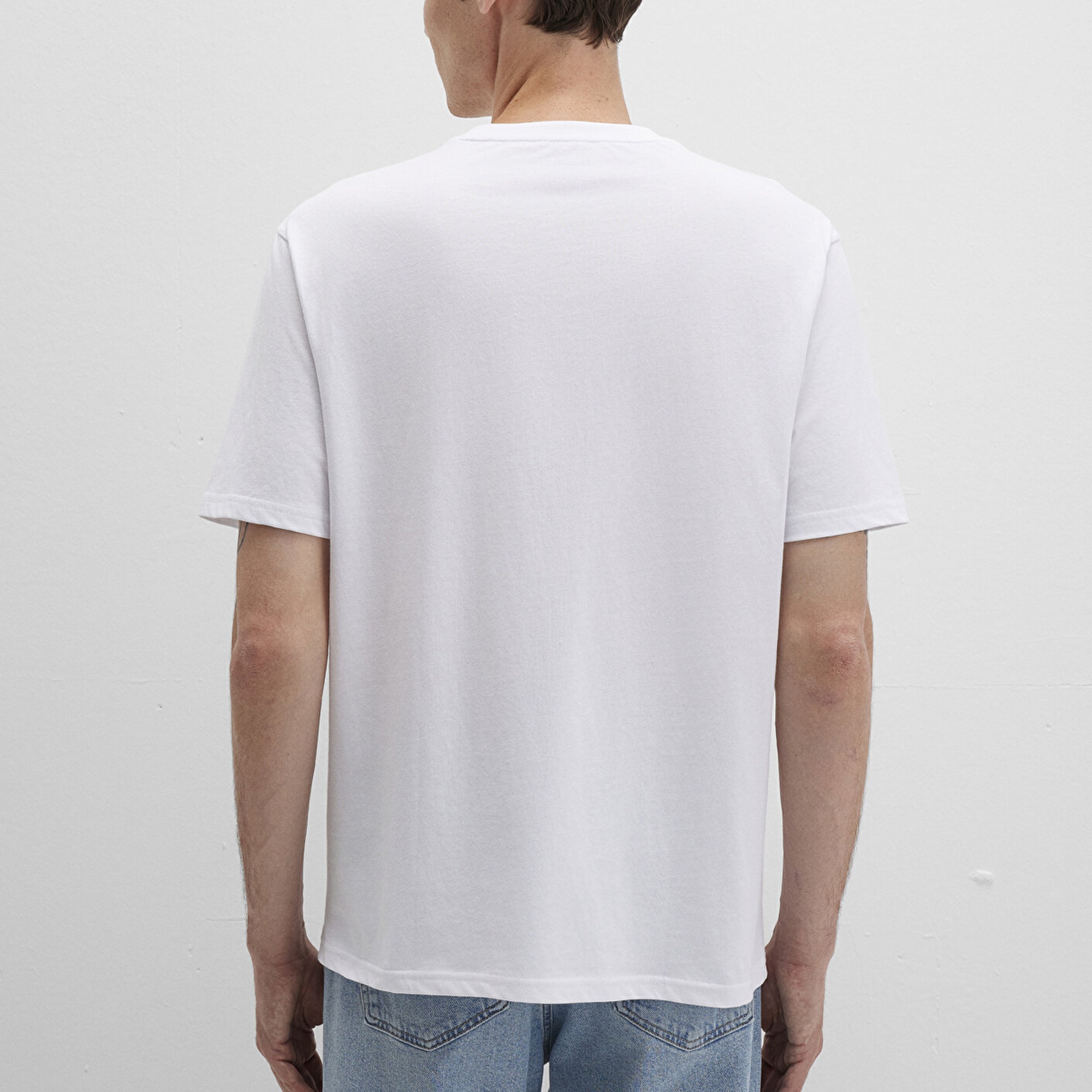 Mavi Mavi Kedi Baskılı Beyaz Tişört Loose Fit / Bol Rahat Kesim 0612861-620