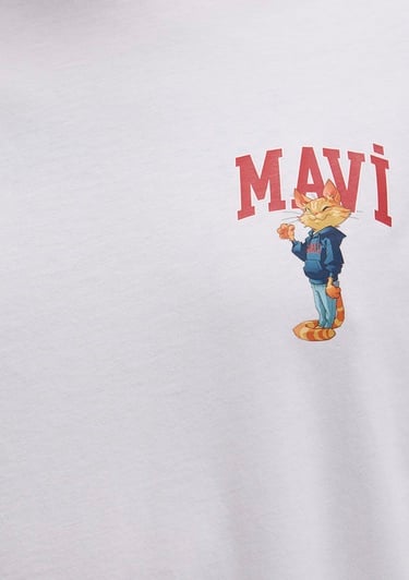  Mavi Mavi Kedi Baskılı Beyaz Tişört Loose Fit / Bol Rahat Kesim 0612861-620