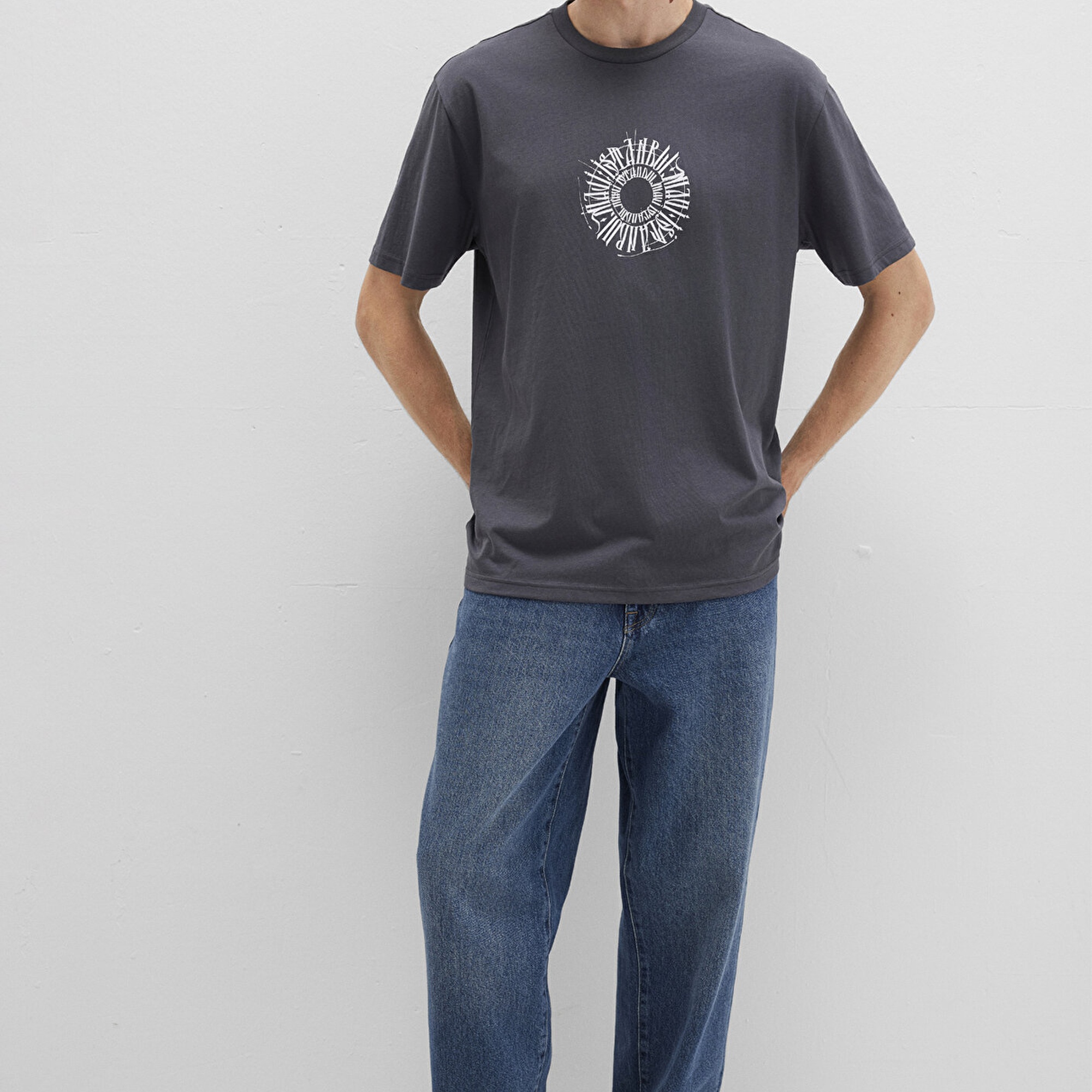 Mavi Sırt Baskılı İstanbul Tişört Loose Fit / Bol Rahat Kesim 0612449-80106