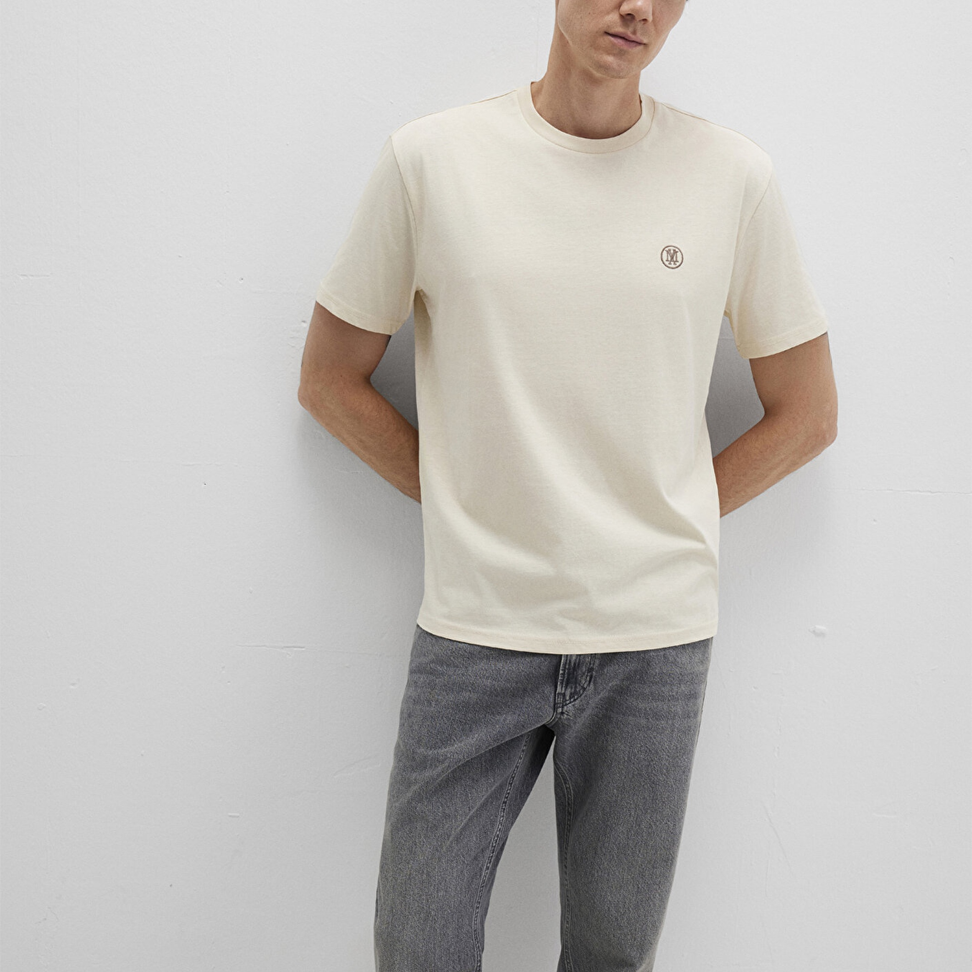 Mavi Mavi Logo İşlemeli Bej Basic Tişört Loose Fit / Bol Rahat Kesim 067074-70072