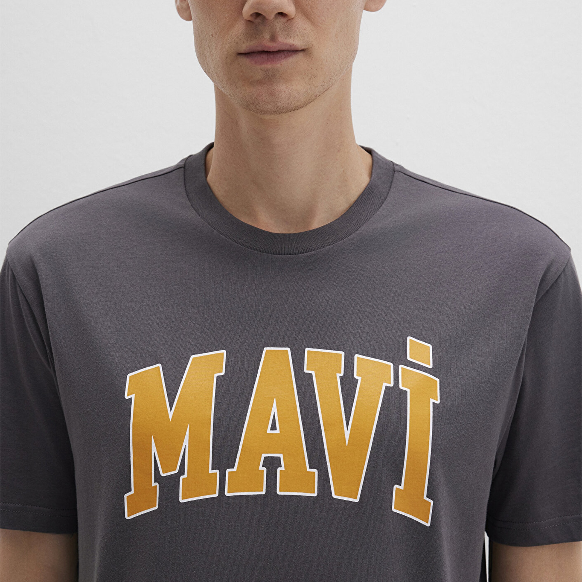 Mavi Mavi Logo Baskılı Antrasit T-Shrit Loose Fit / Bol Rahat Kesim 0611711-70088