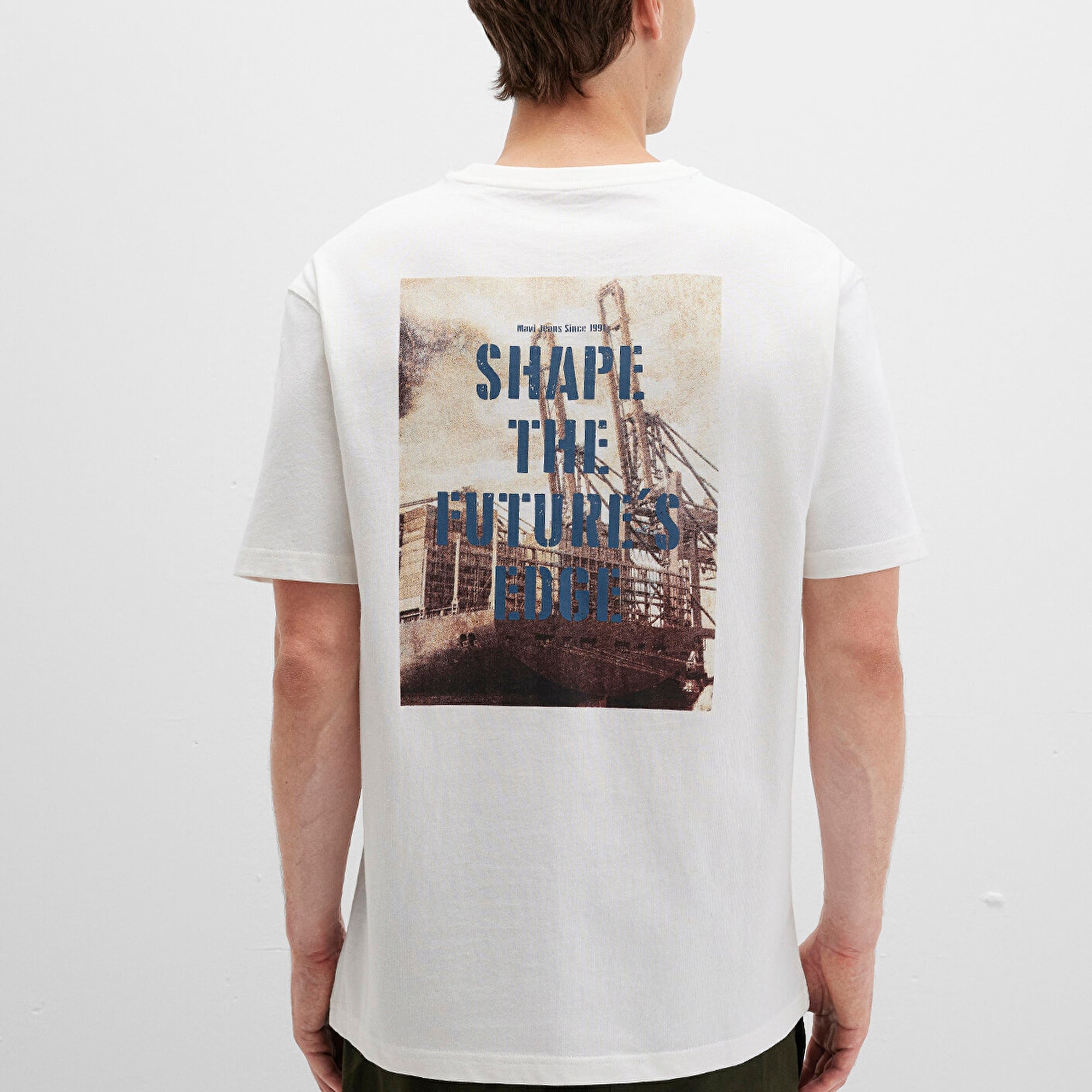 Mavi Baskılı Ekru Tişört Loose Fit / Bol Rahat Kesim 0612836-70057