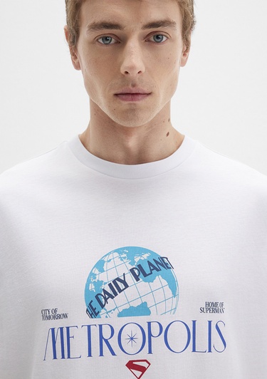  Mavi Superman Baskılı Beyaz Tişört Loose Fit / Bol Rahat Kesim 0612918-620