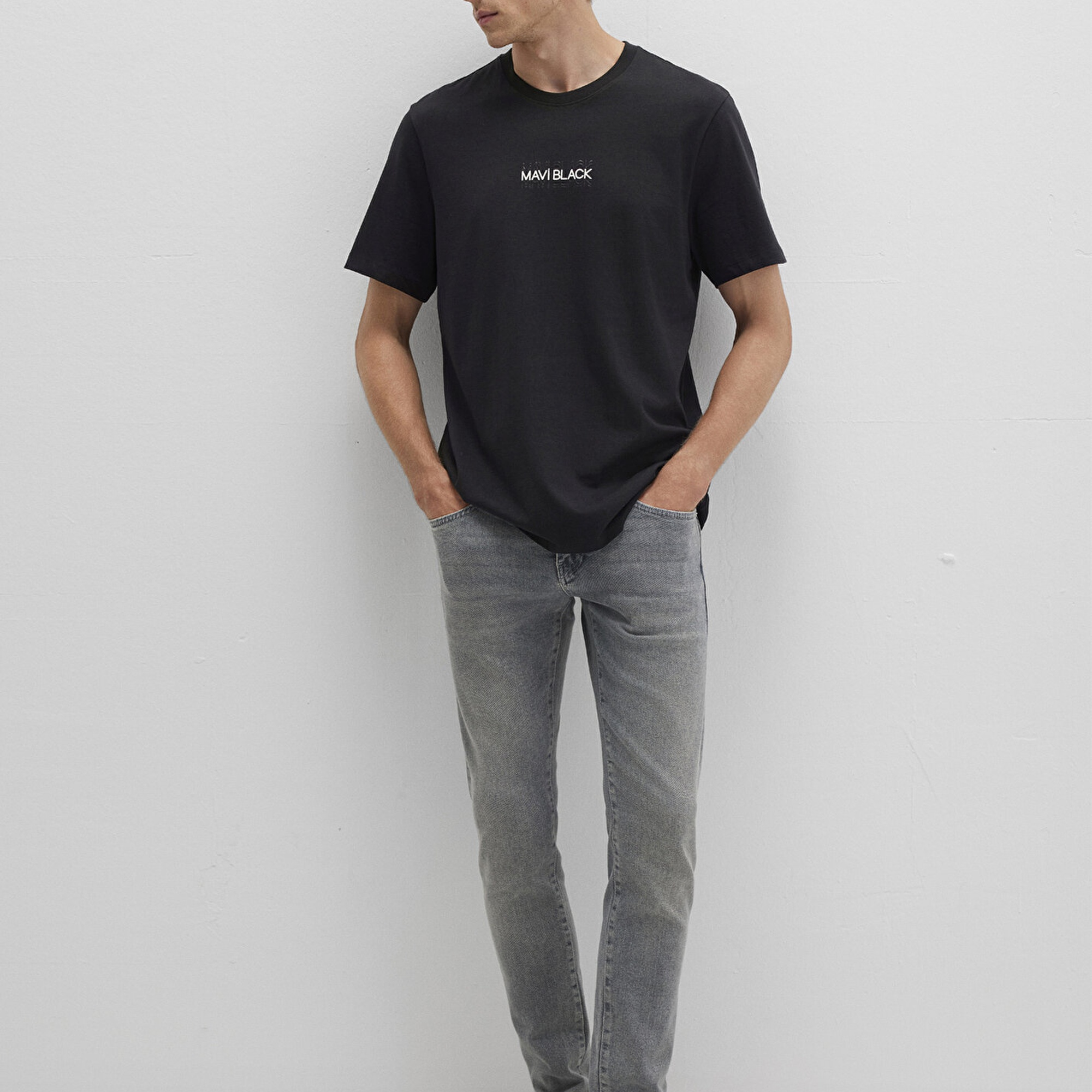 Mavi Mavi Black Baskılı Siyah Tişört Regular Fit / Normal Kesim 0612867-900