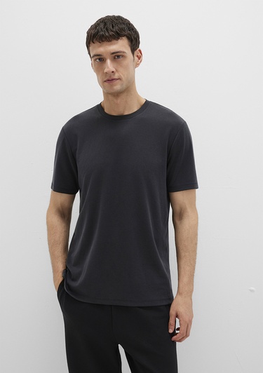  Mavi Bisiklet Yaka Siyah Basic Tişört Regular Fit / Normal Kesim 0612865-900