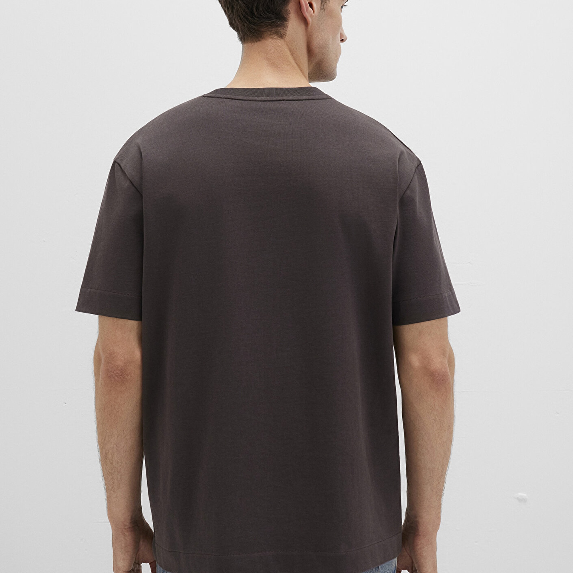 Mavi Bisiklet Yaka Kahverengi Basic Tişört Loose Fit / Bol Rahat Kesim 0612864-70219