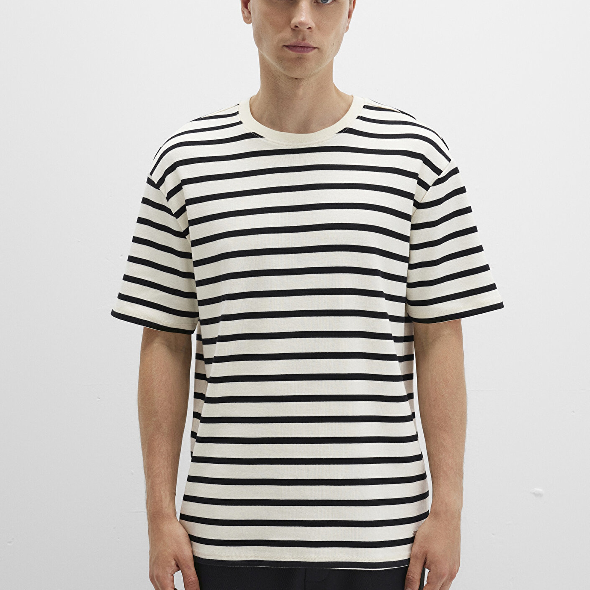 Mavi Siyah Çizgili Tişört Loose Fit / Bol Rahat Kesim 0612860-900