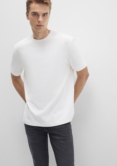  Mavi Bisiklet Yaka Ekru Basic Tişört Loose Fit / Bol Rahat Kesim 0612864-70057