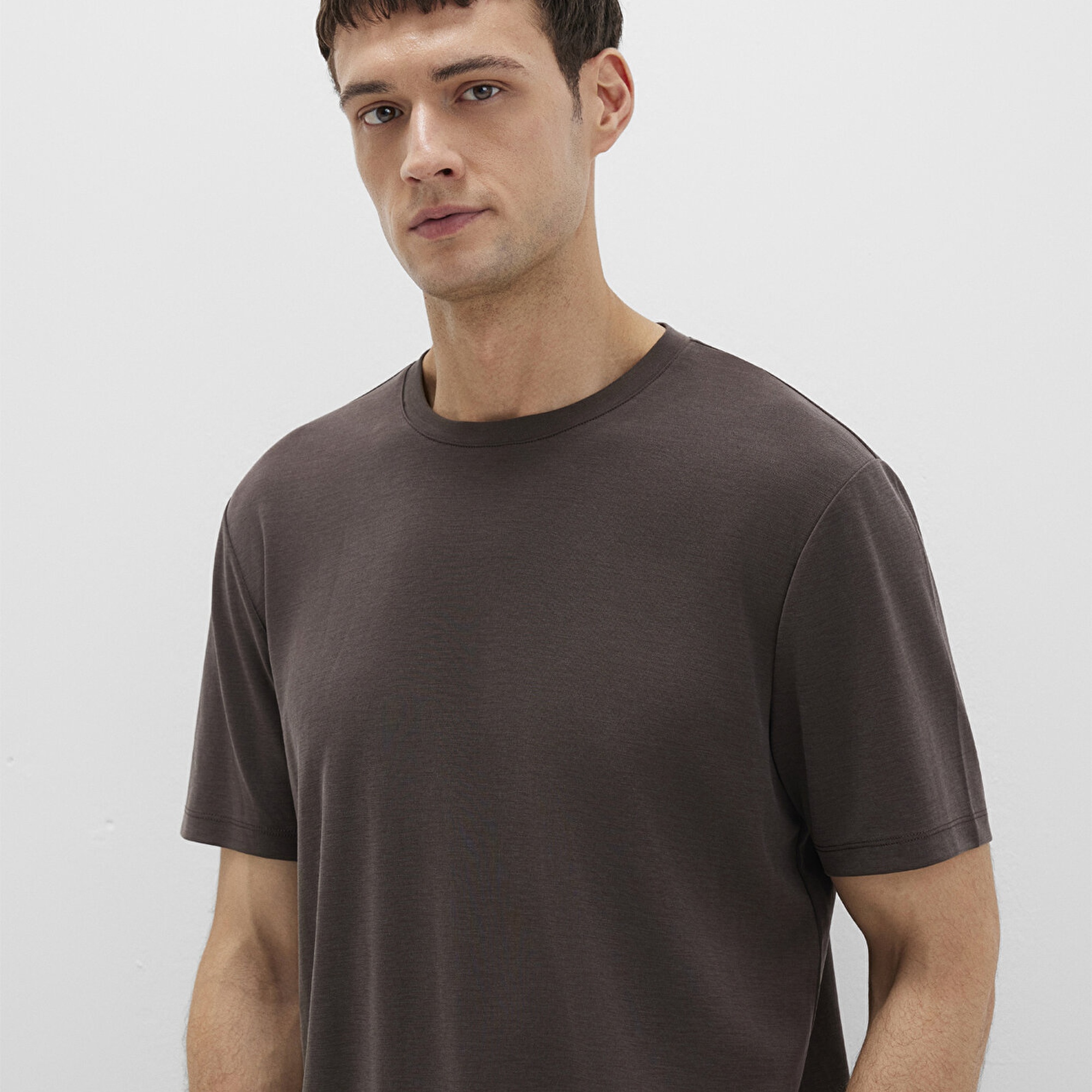 Mavi Bisiklet Yaka Kahverengi Basic Tişört Regular Fit / Normal Kesim 0612865-70219