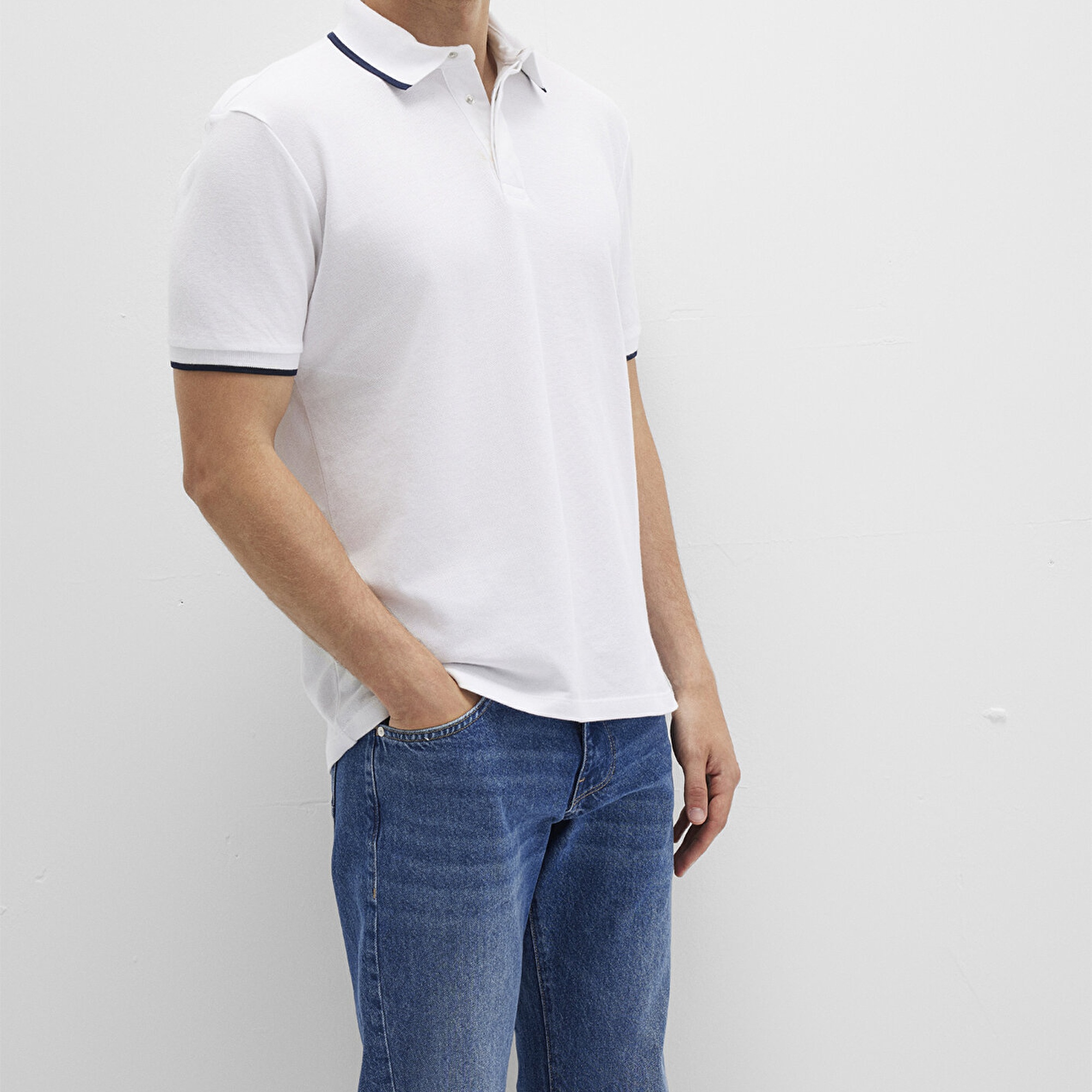 Mavi Beyaz Polo Tişört Regular Fit / Normal Kesim 0612893-620