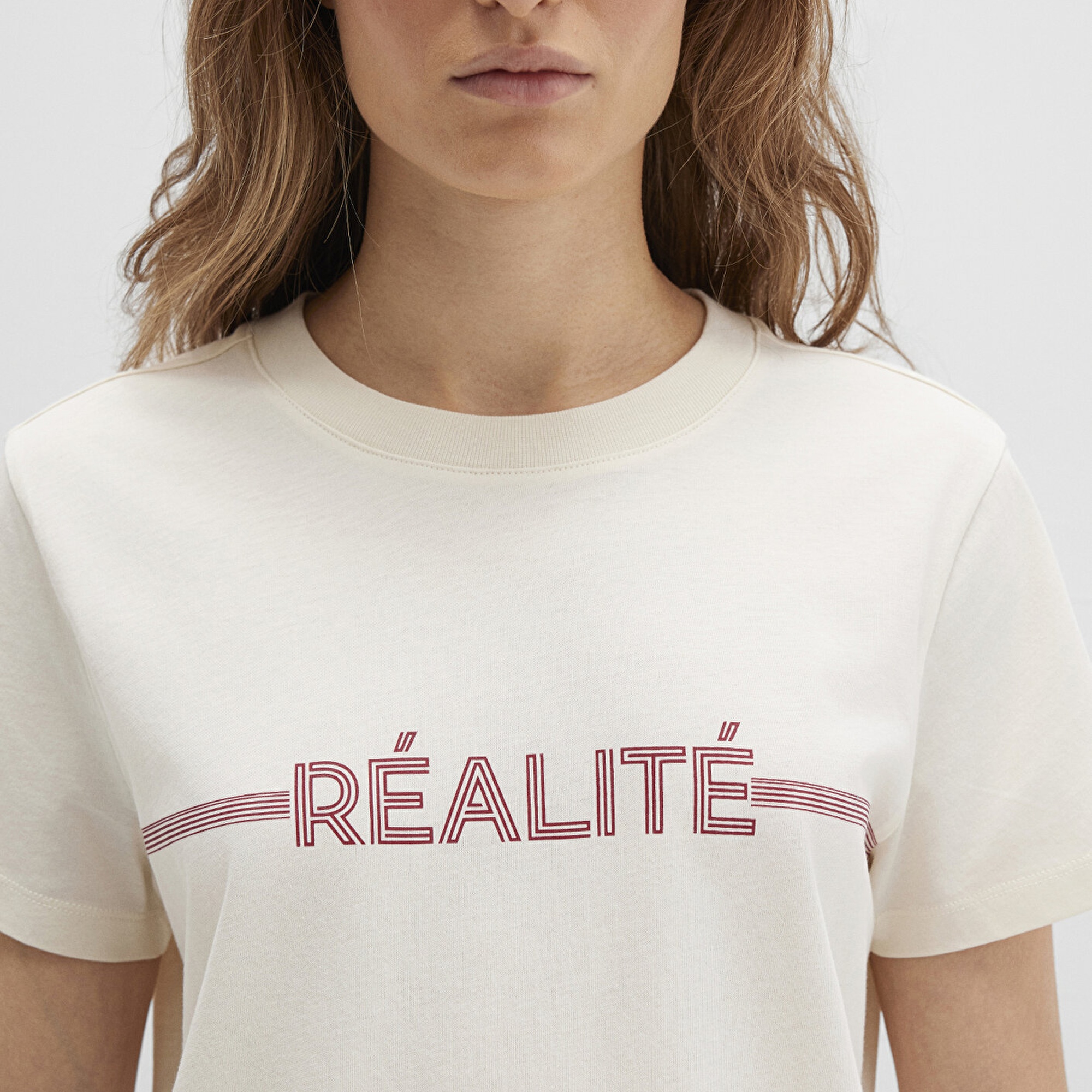 Mavi Realite Baskılı Ekru Tişört Regular Fit / Normal Kesim 1613348-70072