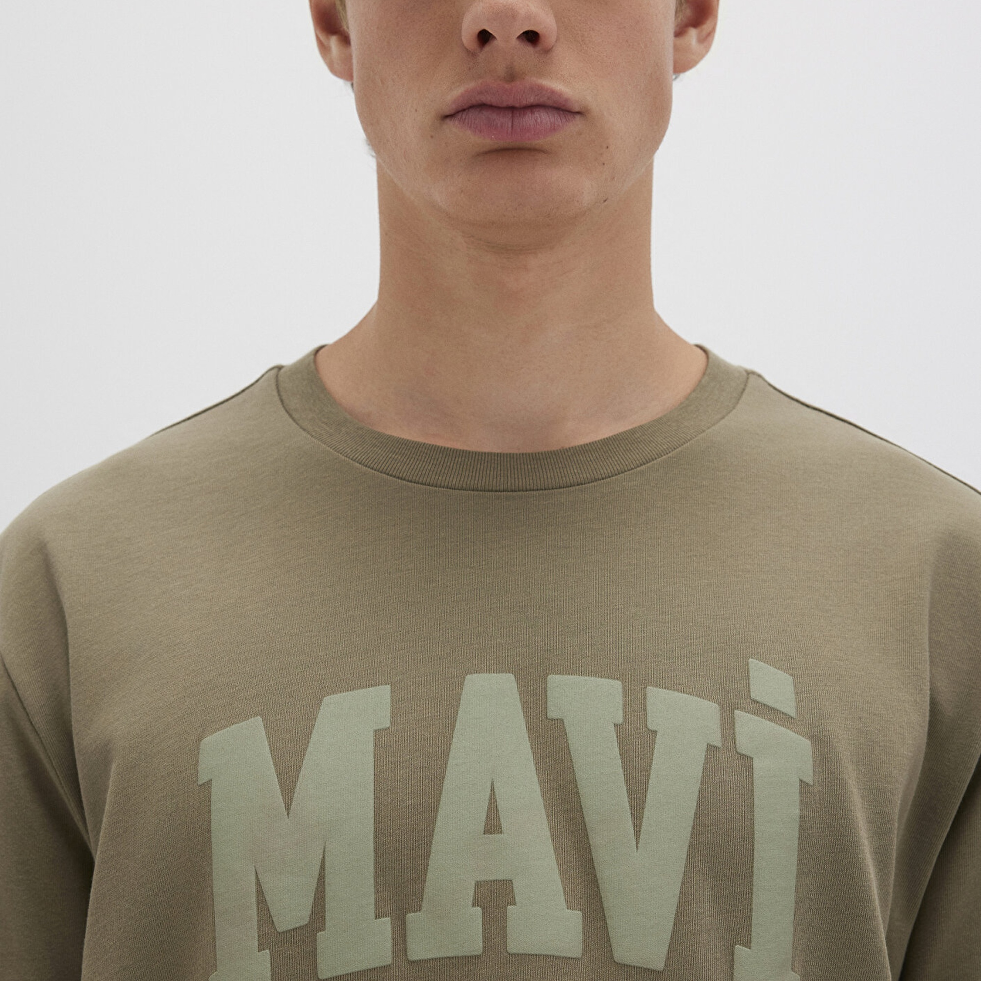 Mavi Mavi Baskılı Haki Tişört Loose Fit / Bol Rahat Kesim 0612897-71816