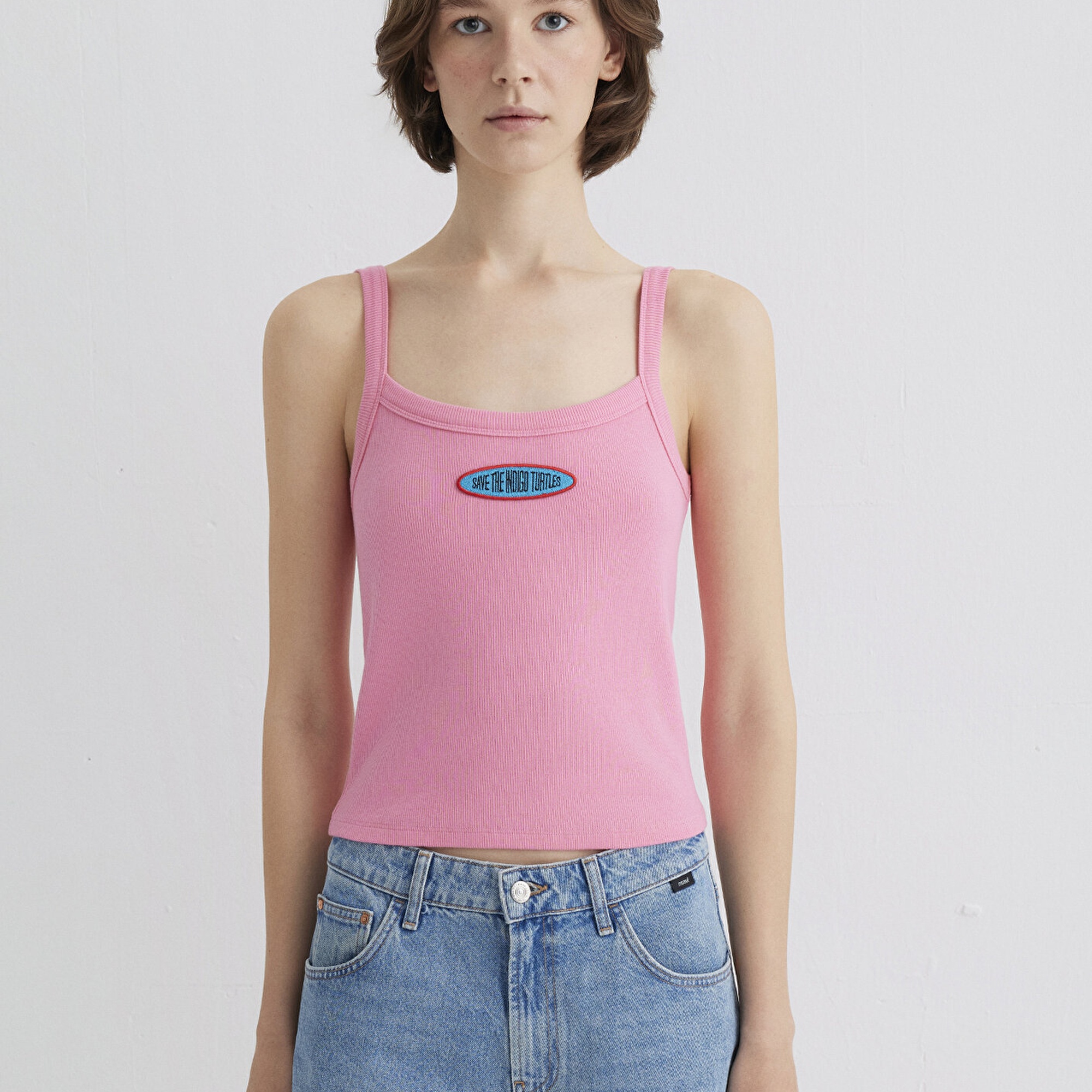 Mavi İndigo Turtles Baskılı Pembe Tişört Fitted / Vücuda Oturan Kesim 1613534-71028