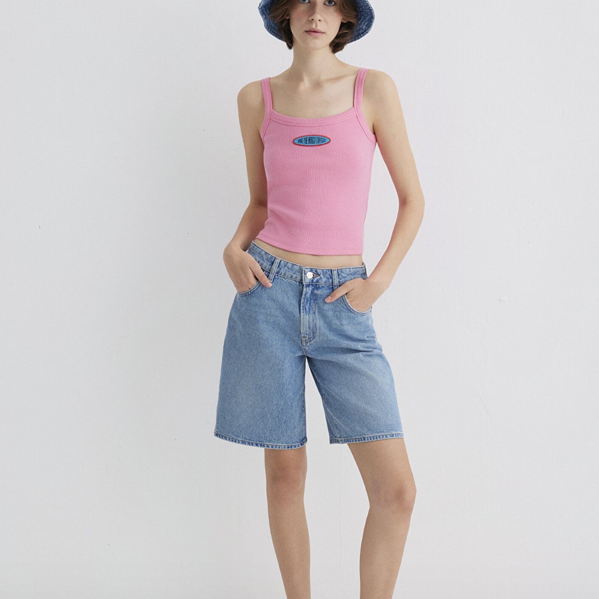 Mavi İndigo Turtles Baskılı Pembe Tişört Fitted / Vücuda Oturan Kesim 1613534-71028