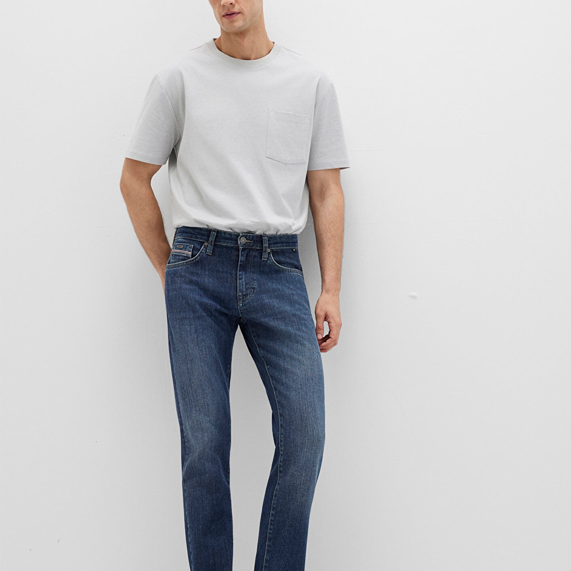 Mavi Marcus Mavi Premium Vintage Koyu Mavi Jean Pantolon 0035190652