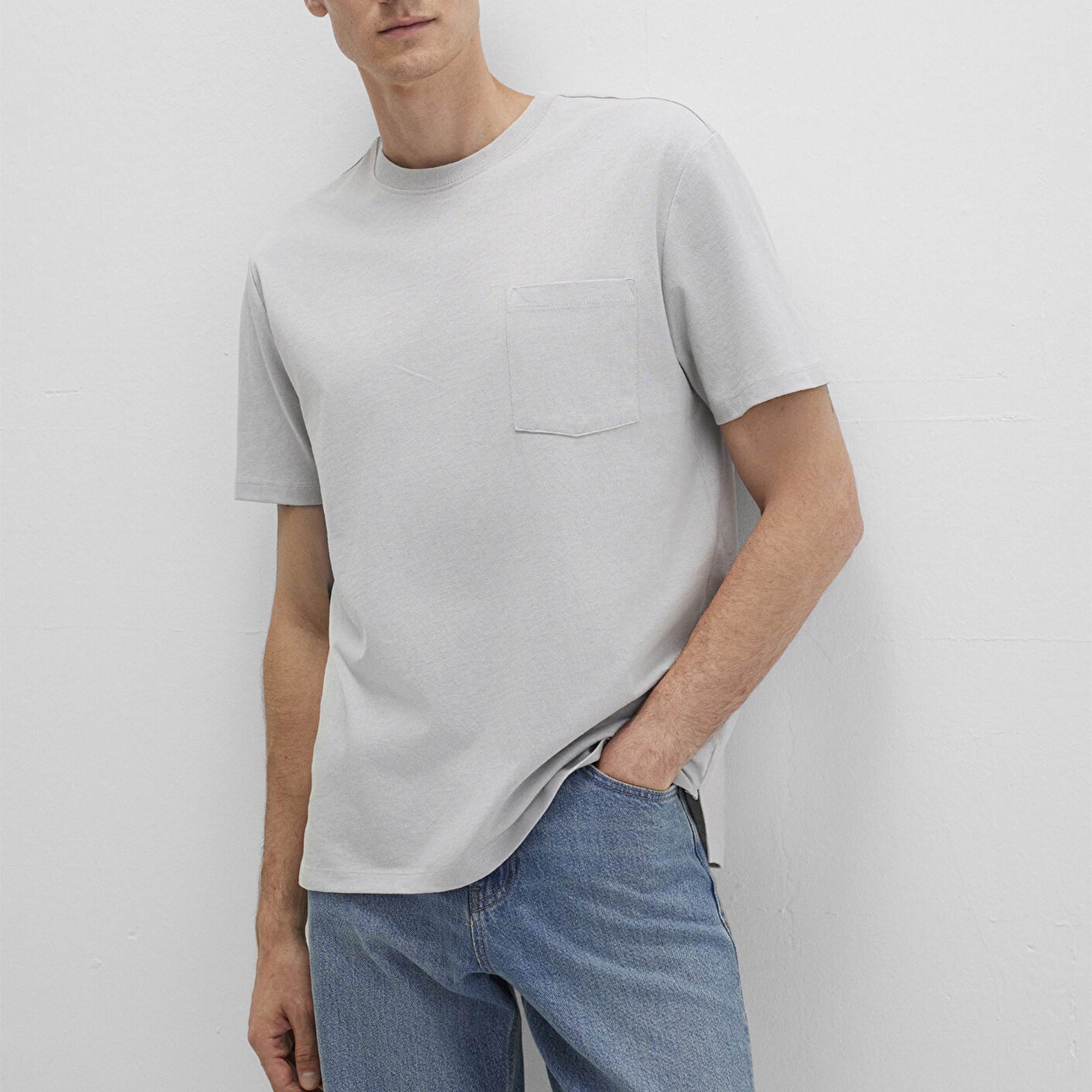 Mavi Cep Detaylı Gri Tişört Loose Fit / Bol Rahat Kesim 066248-70075