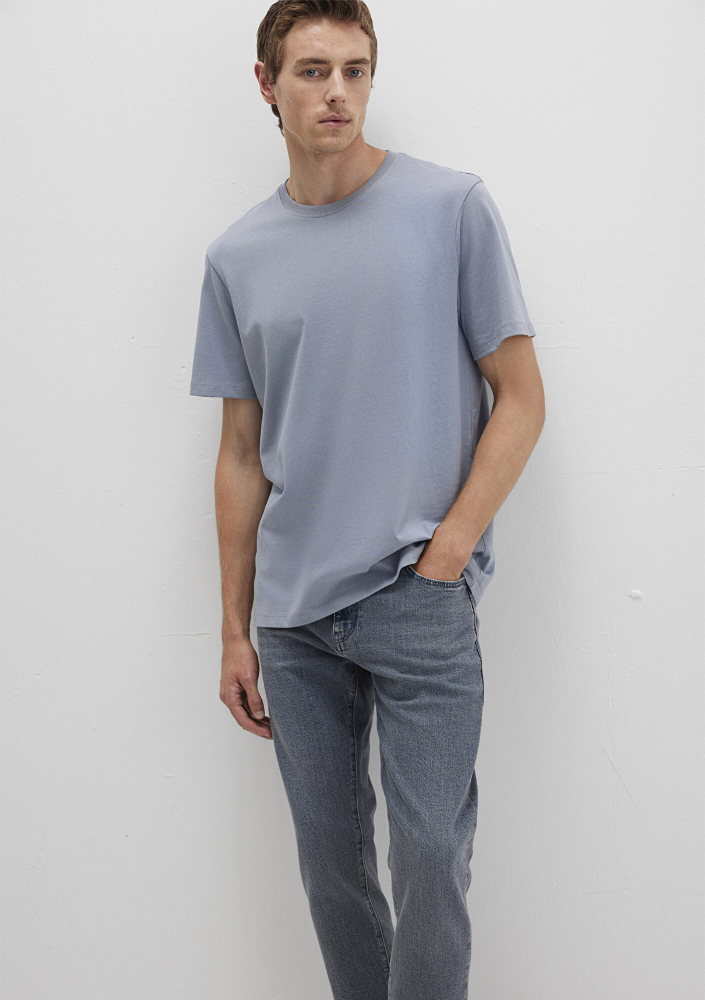  Mavi Bisiklet Yaka Mavi Basic Tişört Regular Fit / Normal Kesim 0612863-86584