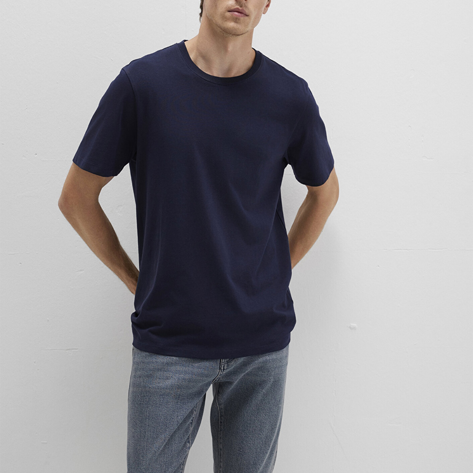 Mavi Bisiklet Yaka Lacivert Basic Tişört Regular Fit / Normal Kesim 0612863-86415