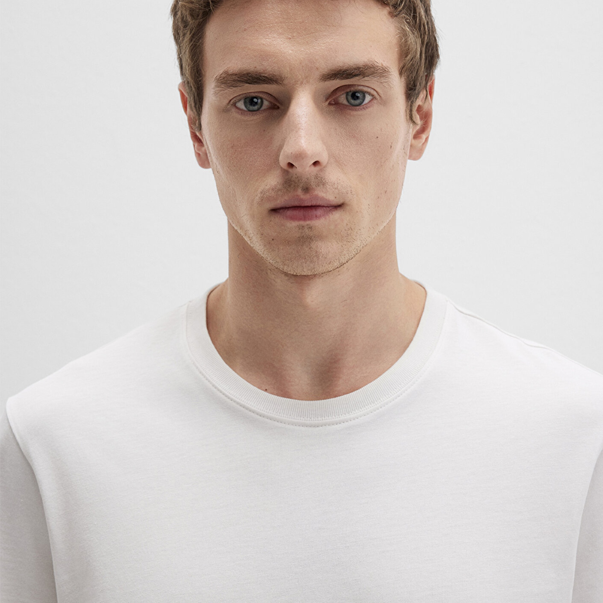 Mavi Bisiklet Yaka Beyaz Basic Tişört Regular Fit / Normal Kesim 0612863-70057