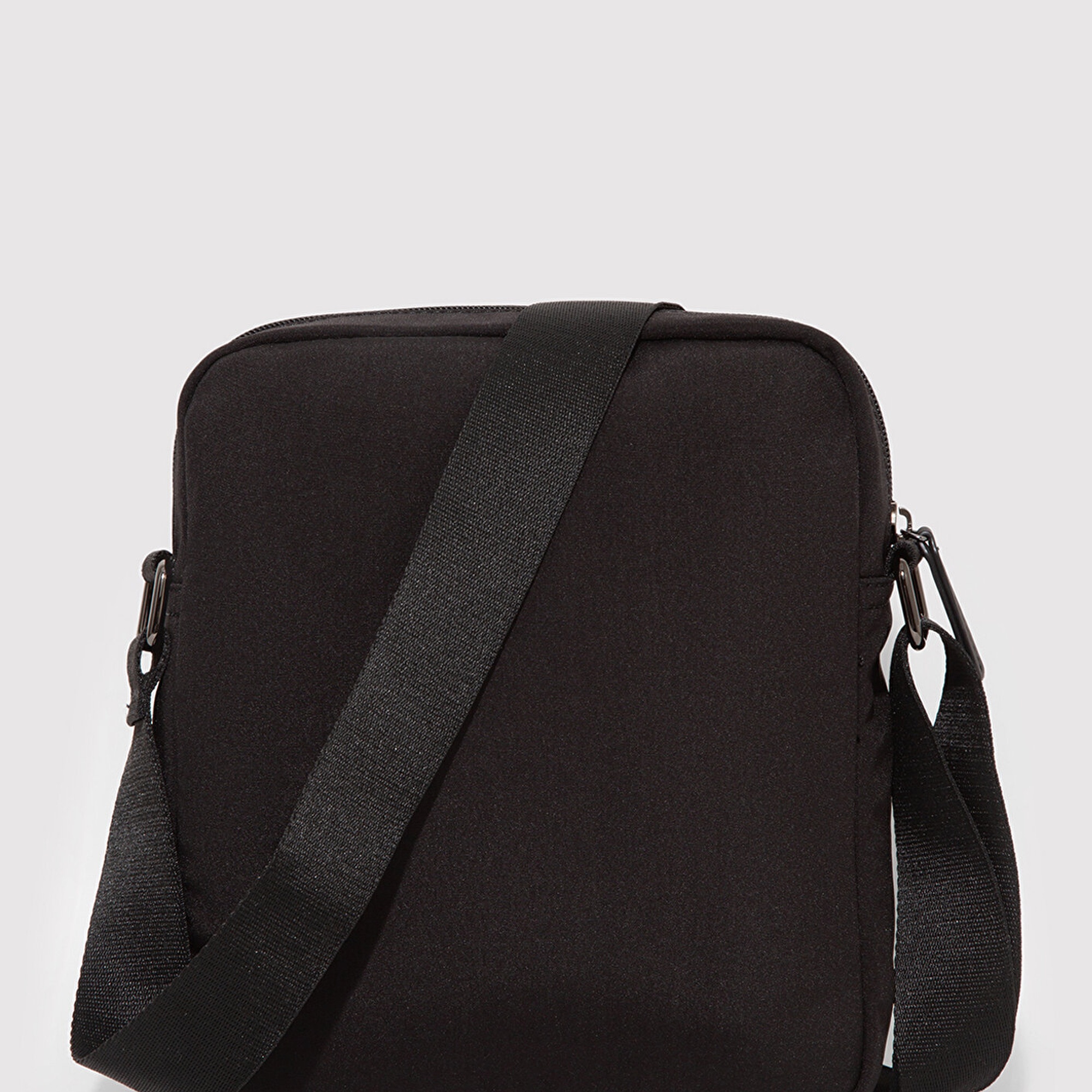 Mavi Siyah Çanta 0911951-900