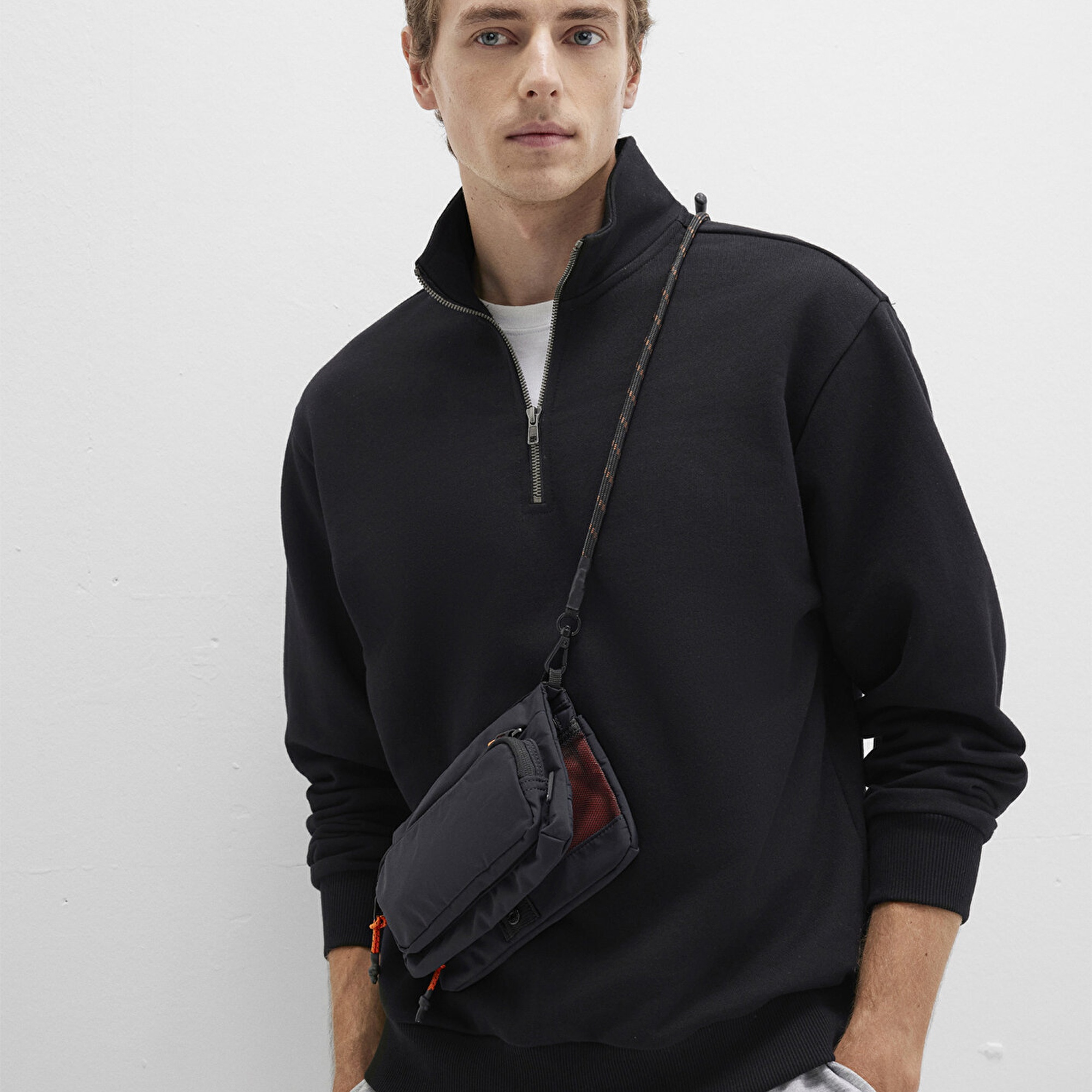 Mavi Siyah Çanta 0911940-900