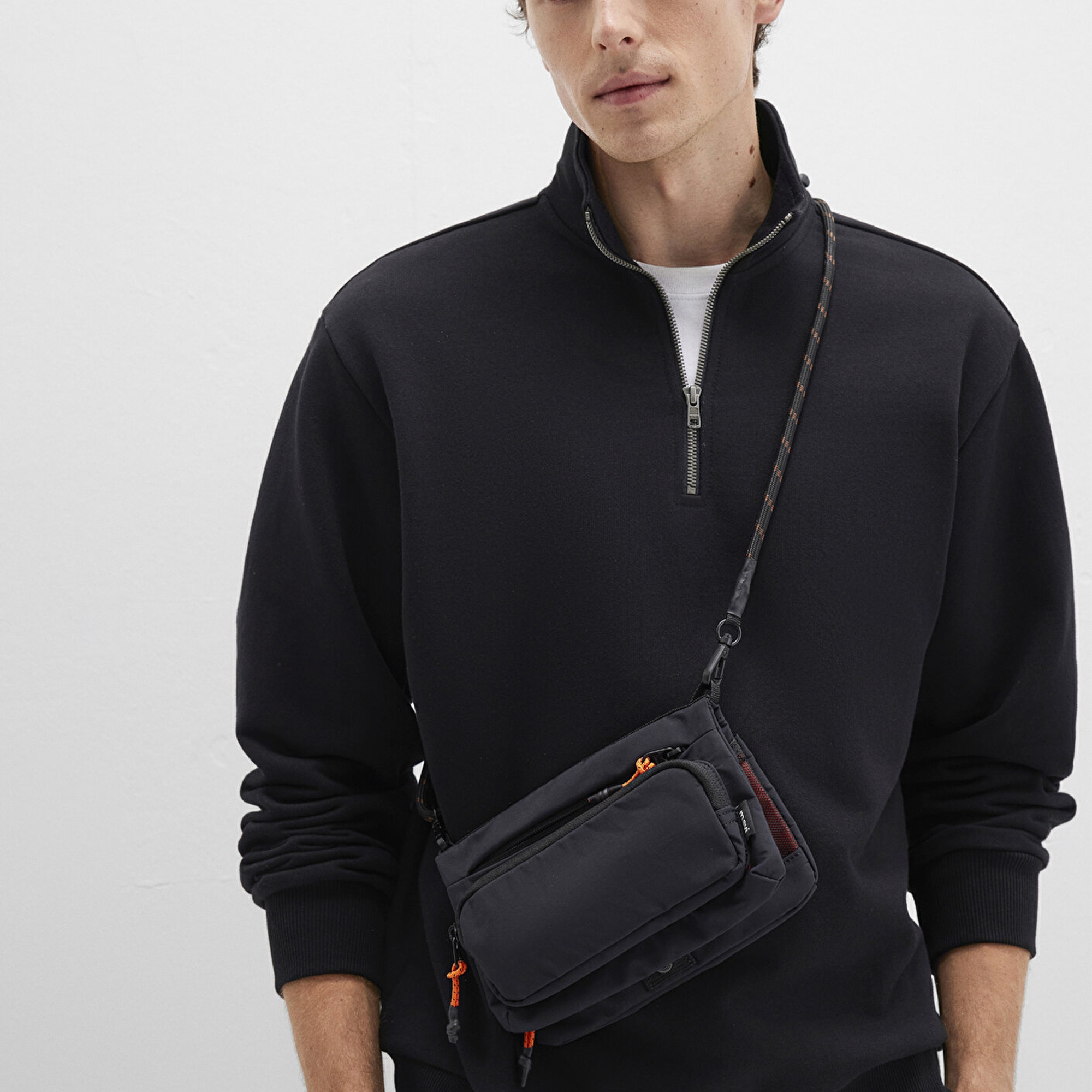 Mavi Siyah Çanta 0911940-900