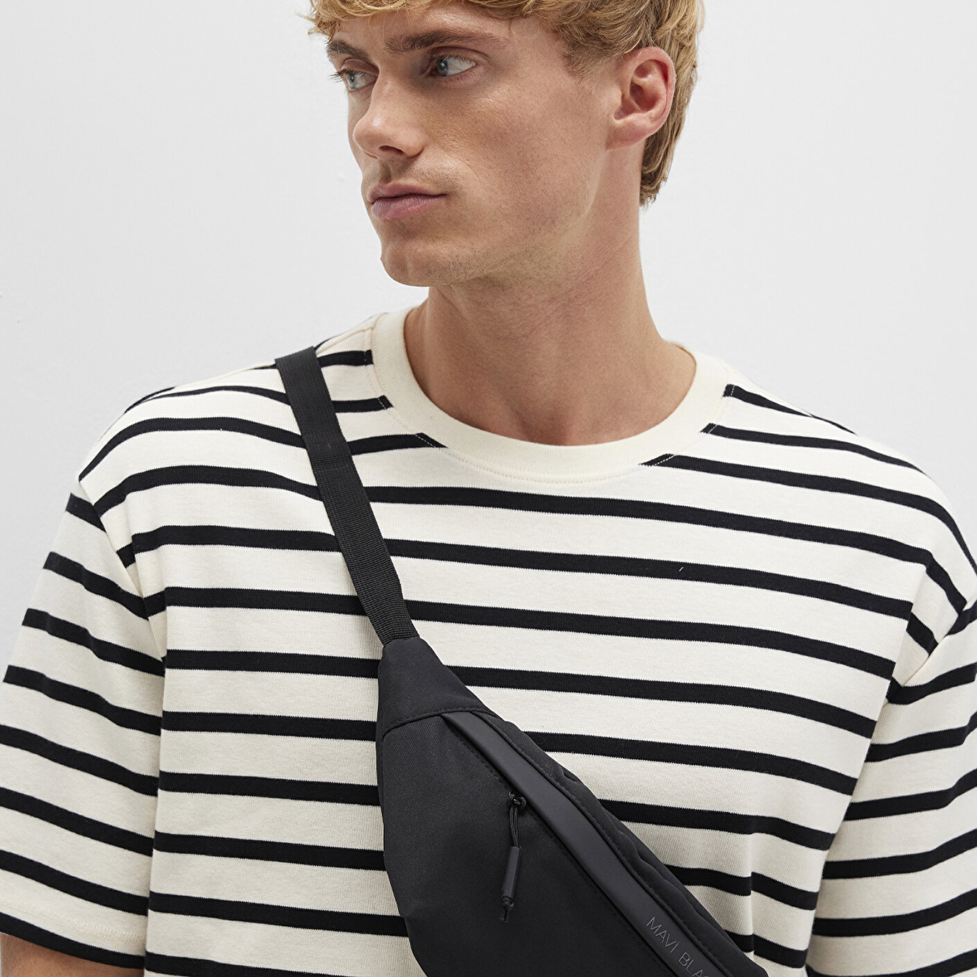 Mavi Siyah Çanta 0911948-900