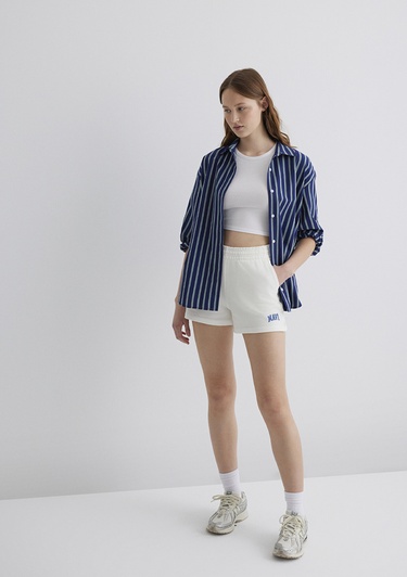  Mavi Beyaz Şort 1410155-70000