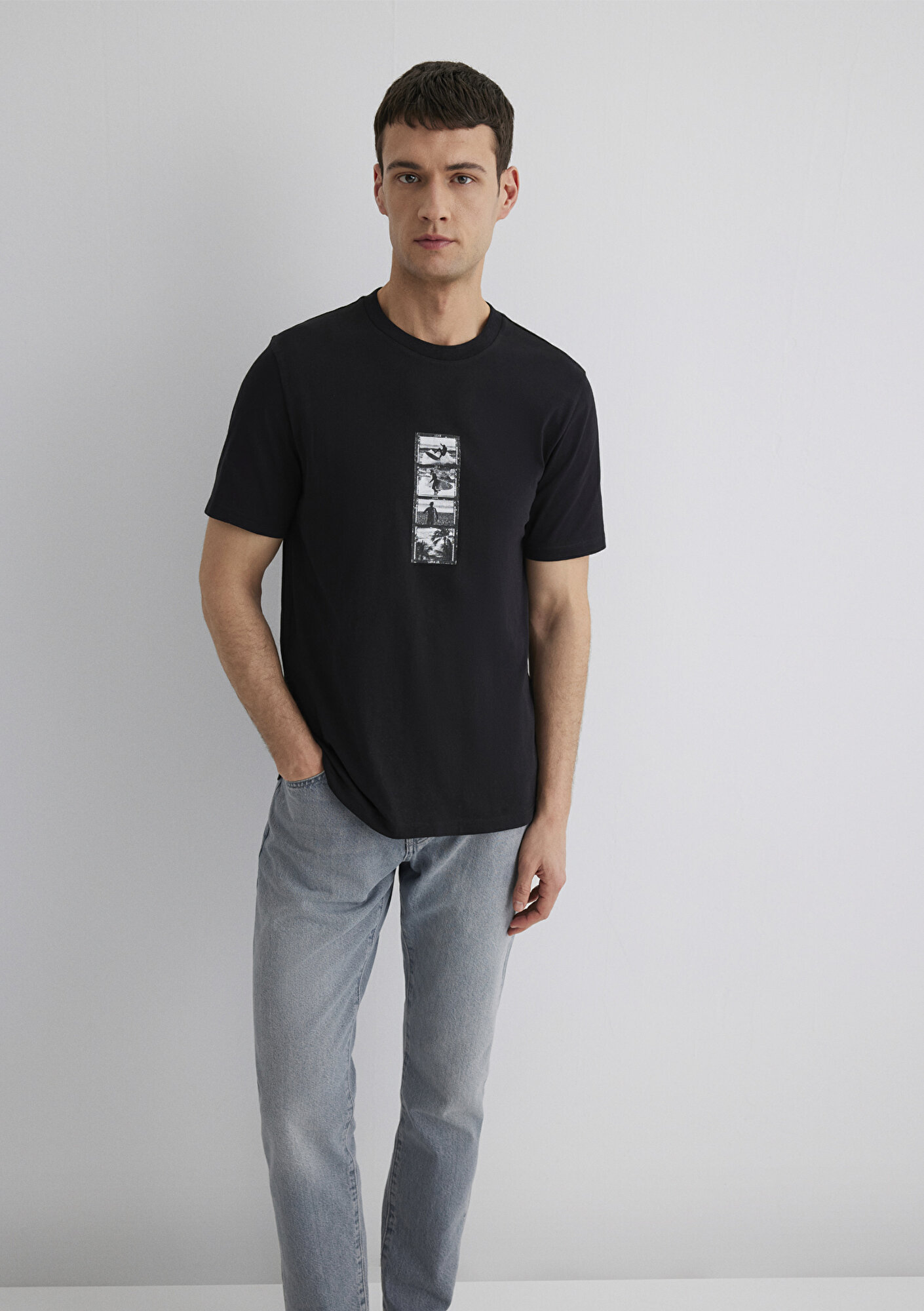  Mavi Baskılı Siyah Tişört Regular Fit / Normal Kesim 0612674-900