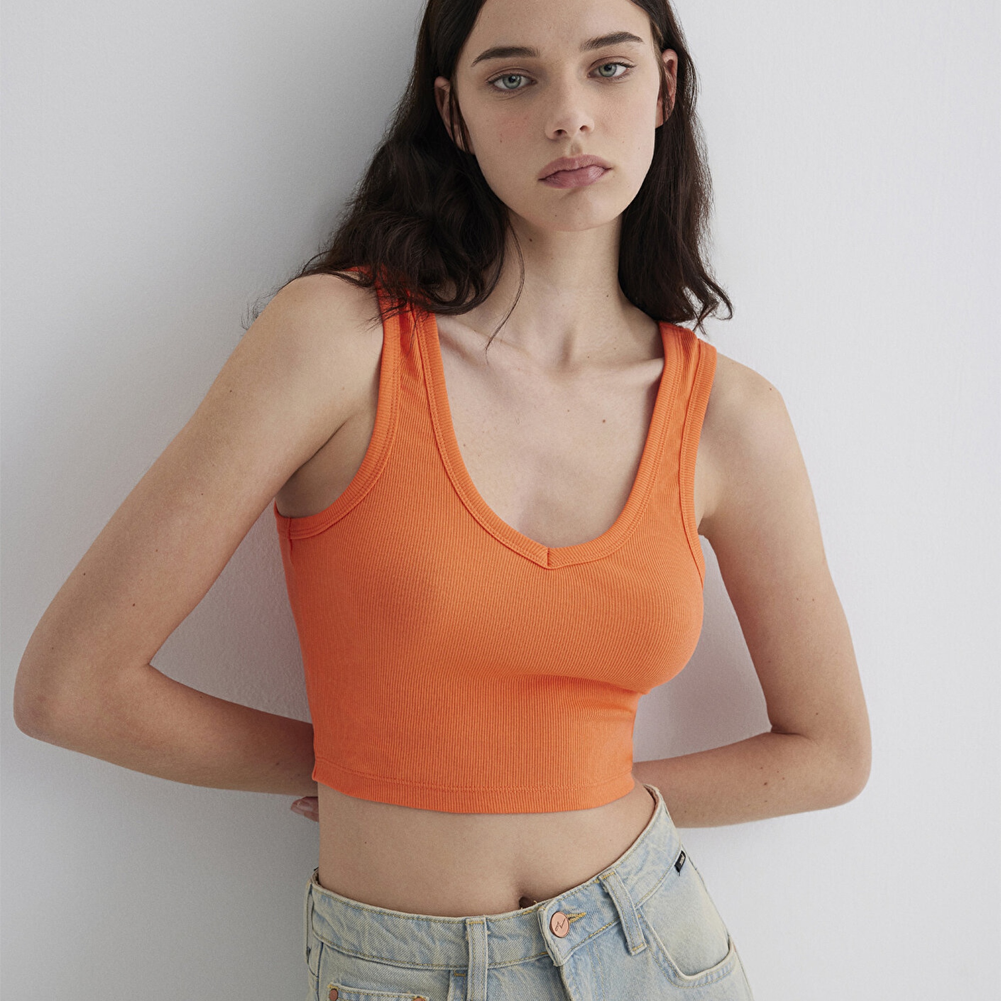 Mavi V Yaka Turuncu Basic Crop Atlet Crop / Kısa Kesim 1612375-71272