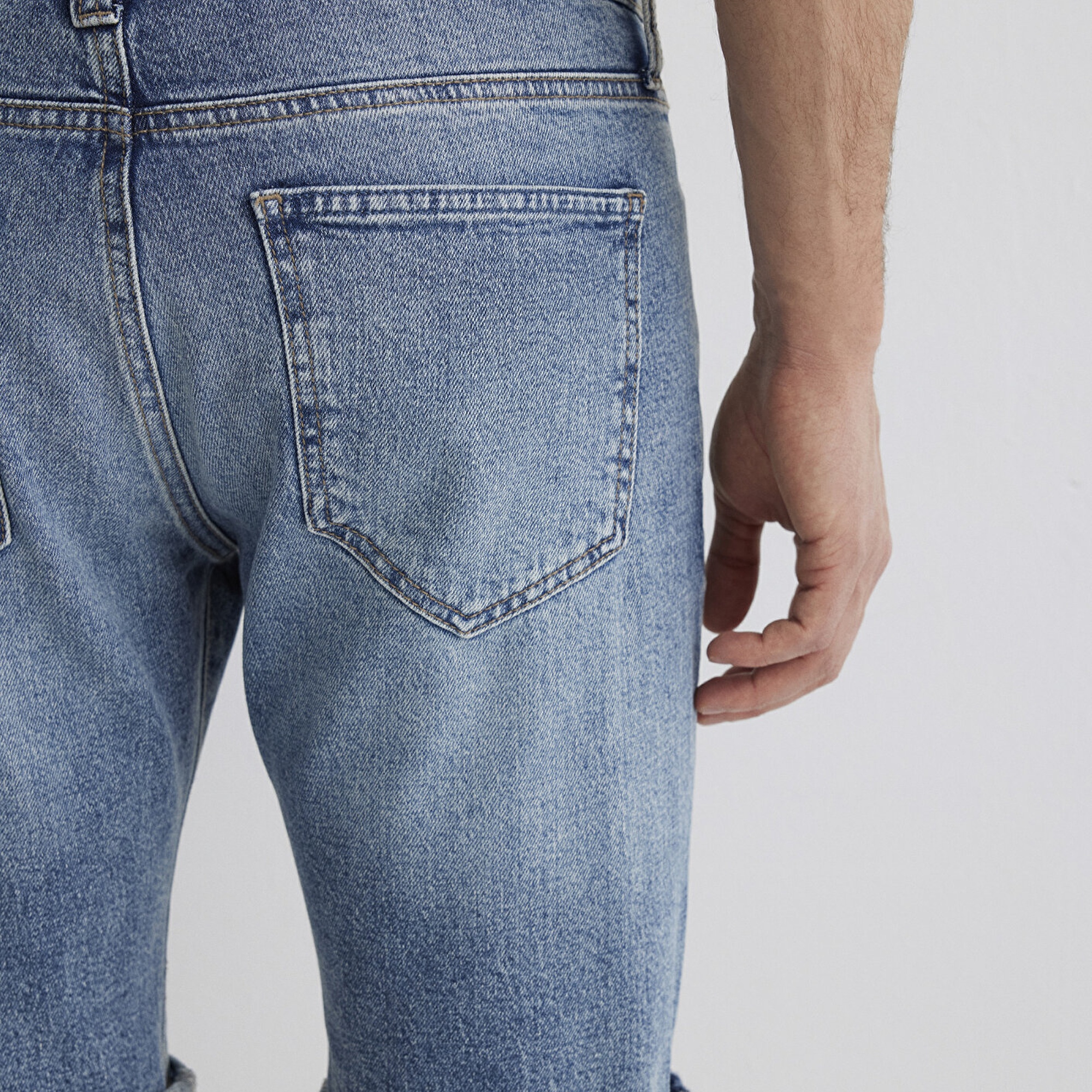 Mavi Tim Street Gölgeli Indigo Mavisi Jean Şort 0428489643