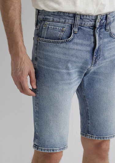  Mavi Tim Street Gölgeli Indigo Mavisi Jean Şort 0428489643