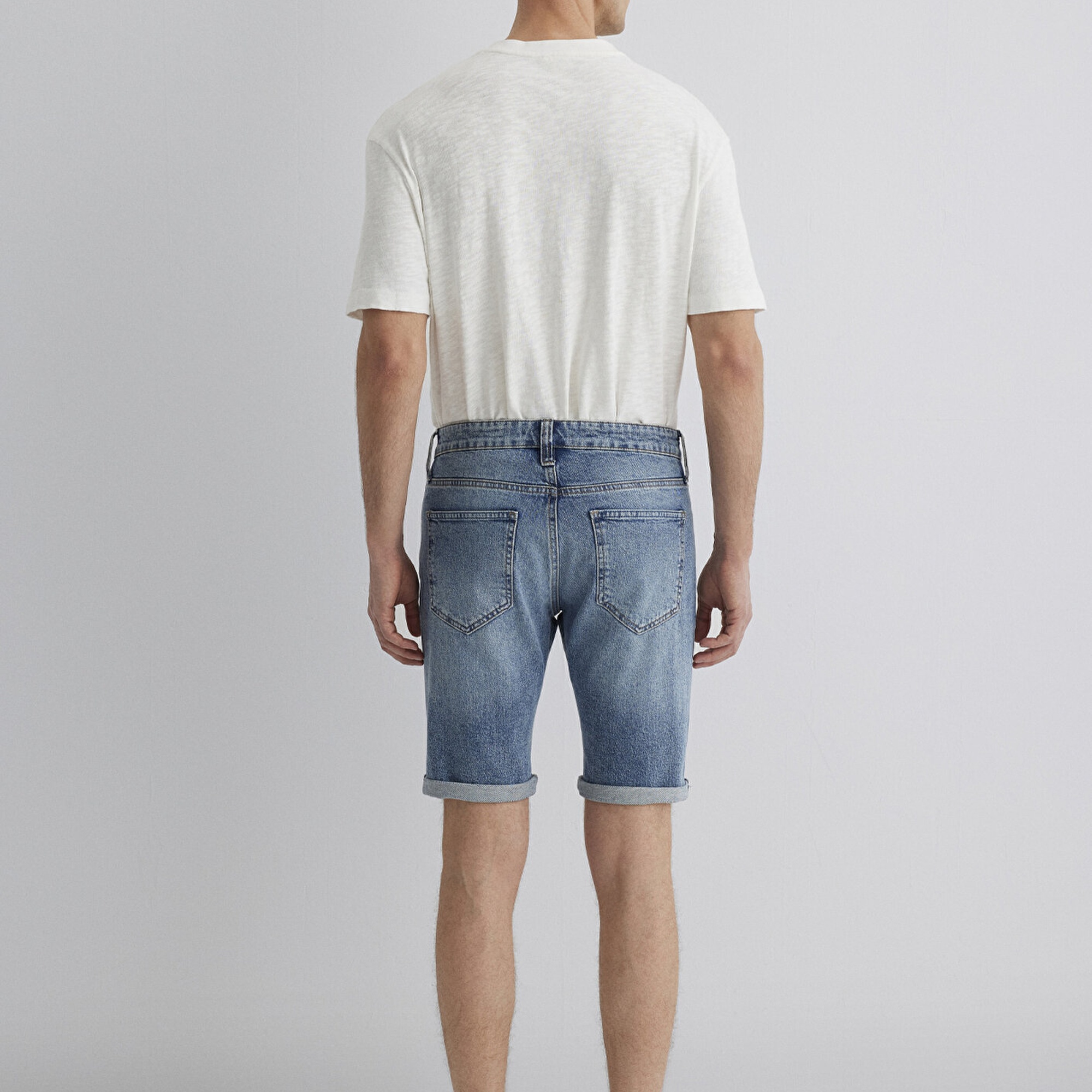 Mavi Tim Street Gölgeli Indigo Mavisi Jean Şort 0428489643