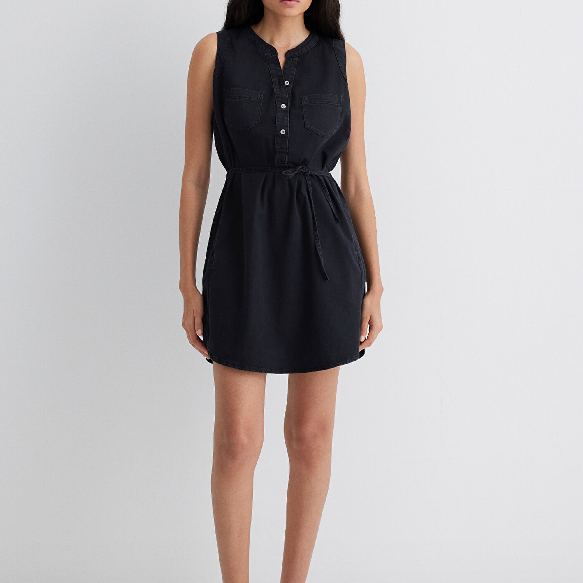 Mavi Suzy Gold Klasik Puslu Siyah Jean Elbise 130317-89755