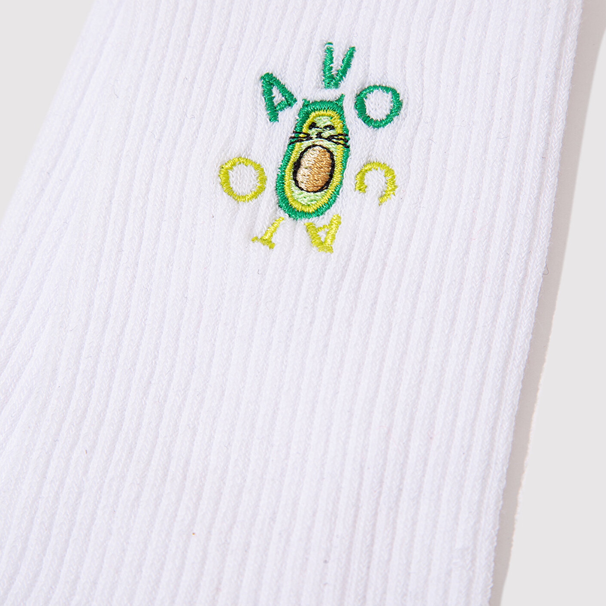 Mavi Avokado Nakışlı Beyaz Soket Çorap. 1913253-620