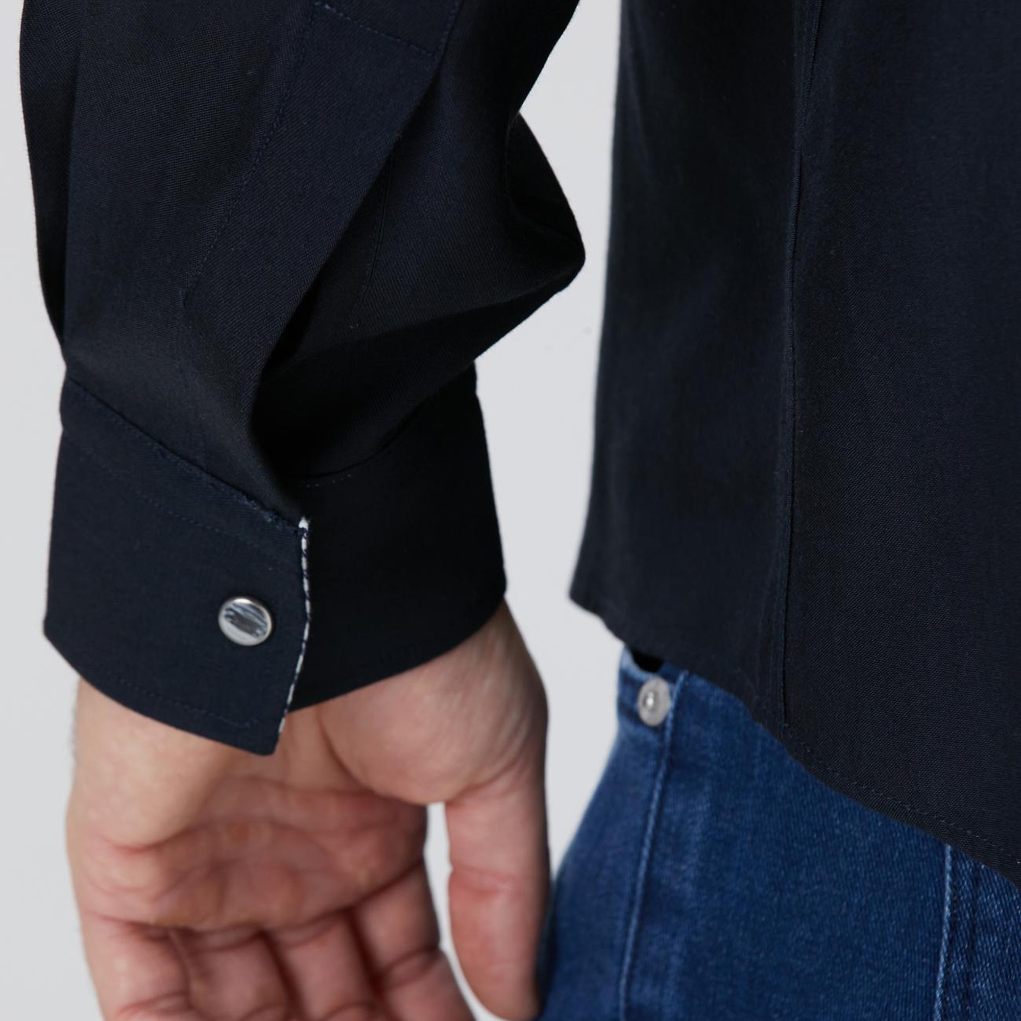 Network Erkek Koyu Lacivert Çıtçıtlı Gömlek