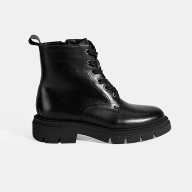  Kadın Siyah Bağcıklı Deri Postal Bot