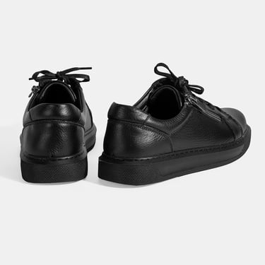  Kadın Siyah Bağcıklı Fermuar Detaylı Deri Günlük Ayakkabı