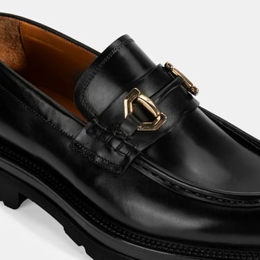  Erkek Siyah Metal Toka Detaylı Deri Loafer
