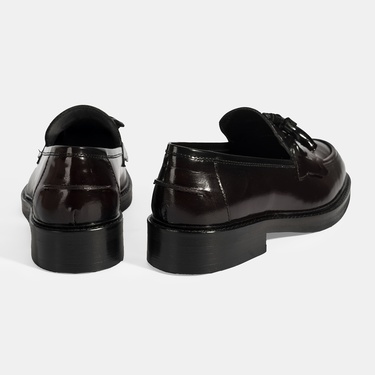  Kadın Bordo Püskül Detaylı Deri Loafer
