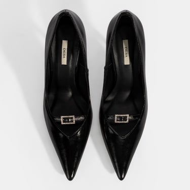  Kadın Siyah Taşlı Toka Detaylı Rugan Topuklu Abiye Ayakkabı