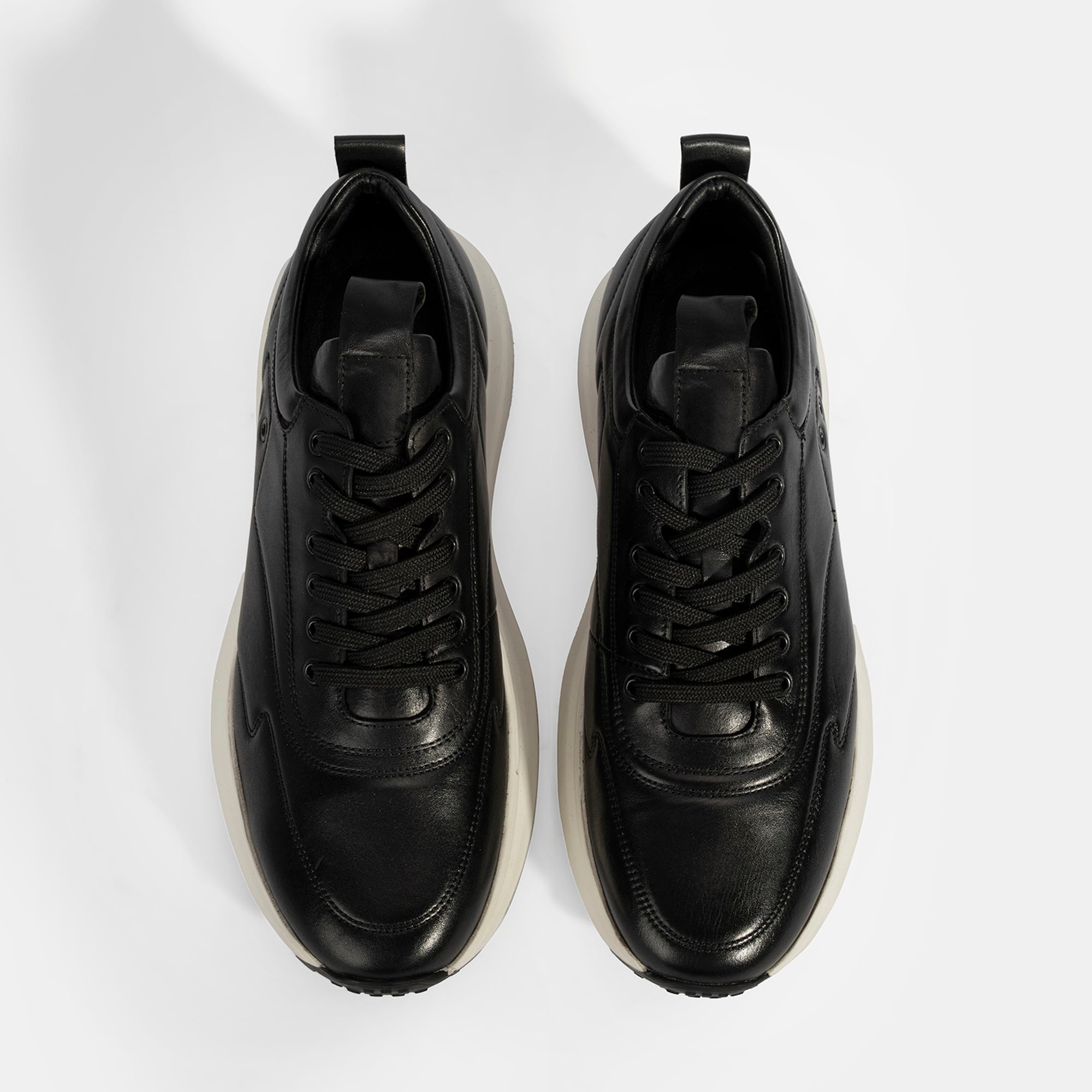 Erkek Siyah Bağcıklı Deri Spor Ayakkabı