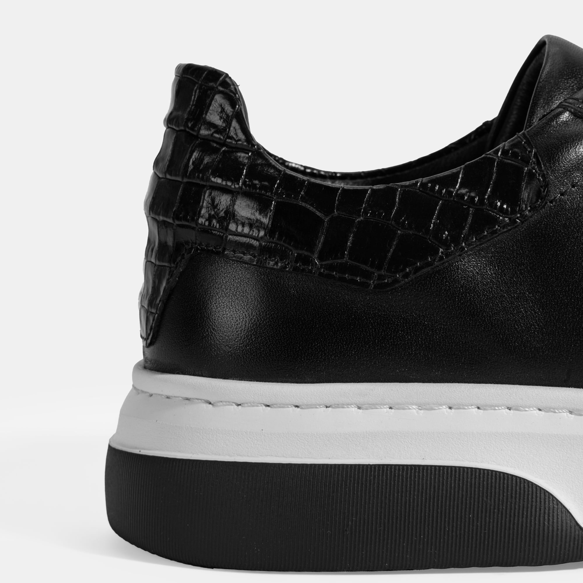 Erkek Siyah Bağcıklı Deri Spor Ayakkabı