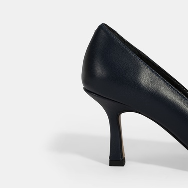  Kadın Lacivert Deri Stiletto