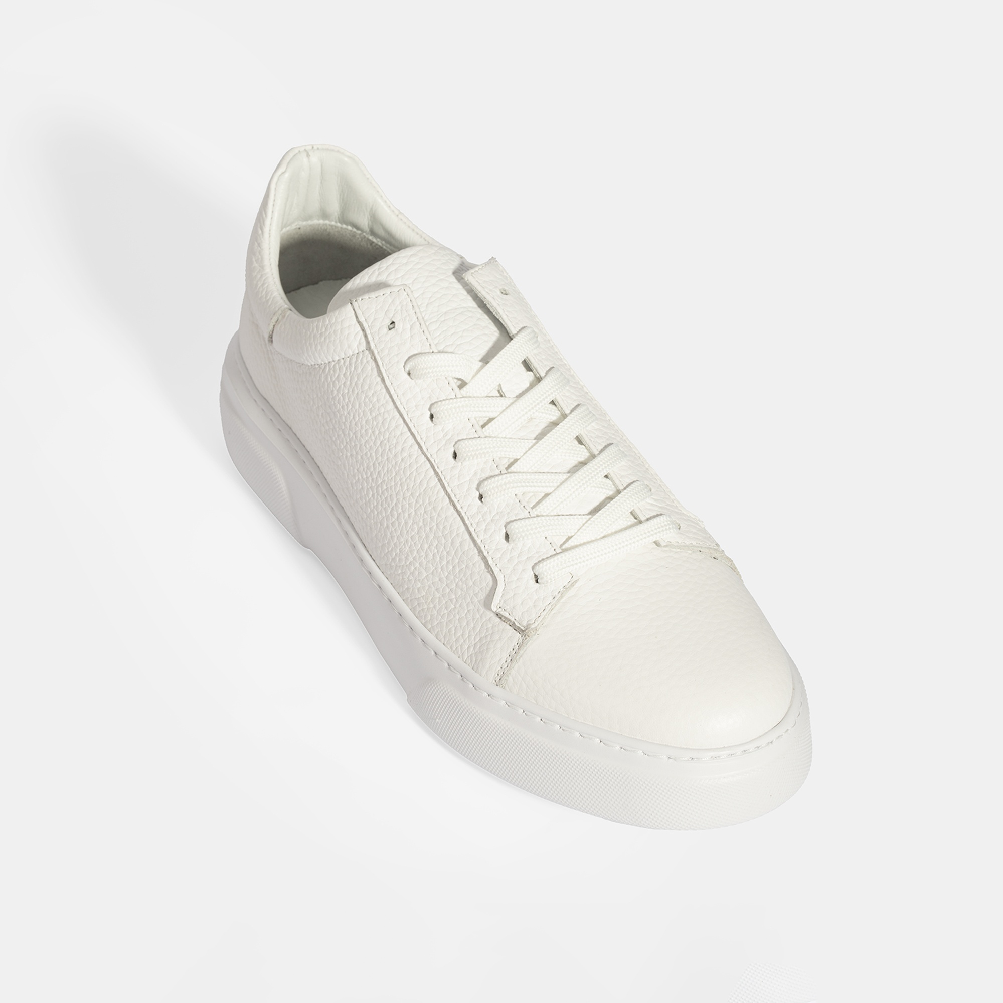 Erkek Beyaz Bağcıklı Deri Günlük Ayakkabı