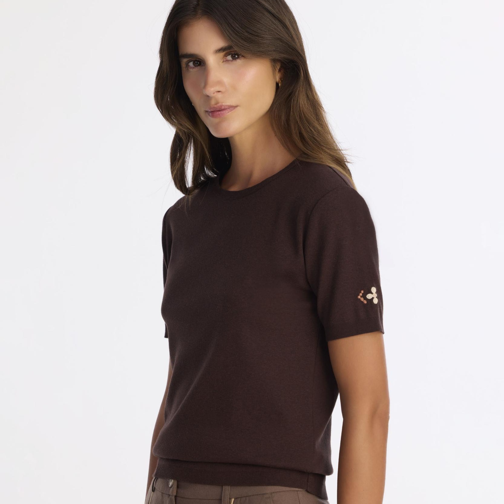 YARGICI Nakış Detaylı Triko