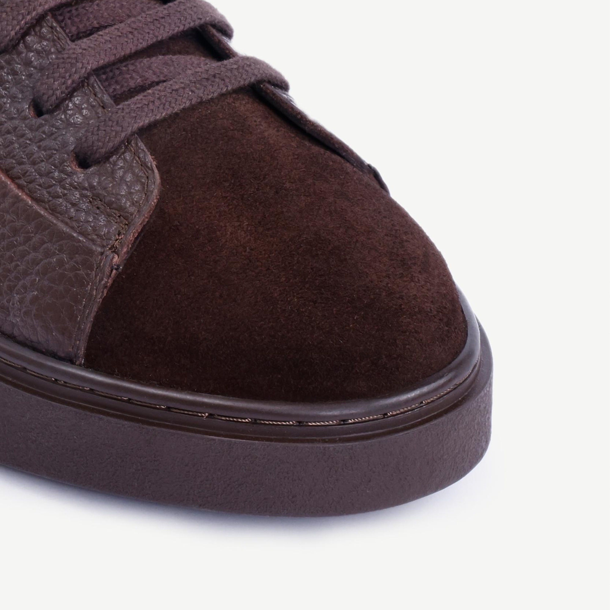 YARGICI Süet Detaylı Deri Spor Ayakkabı