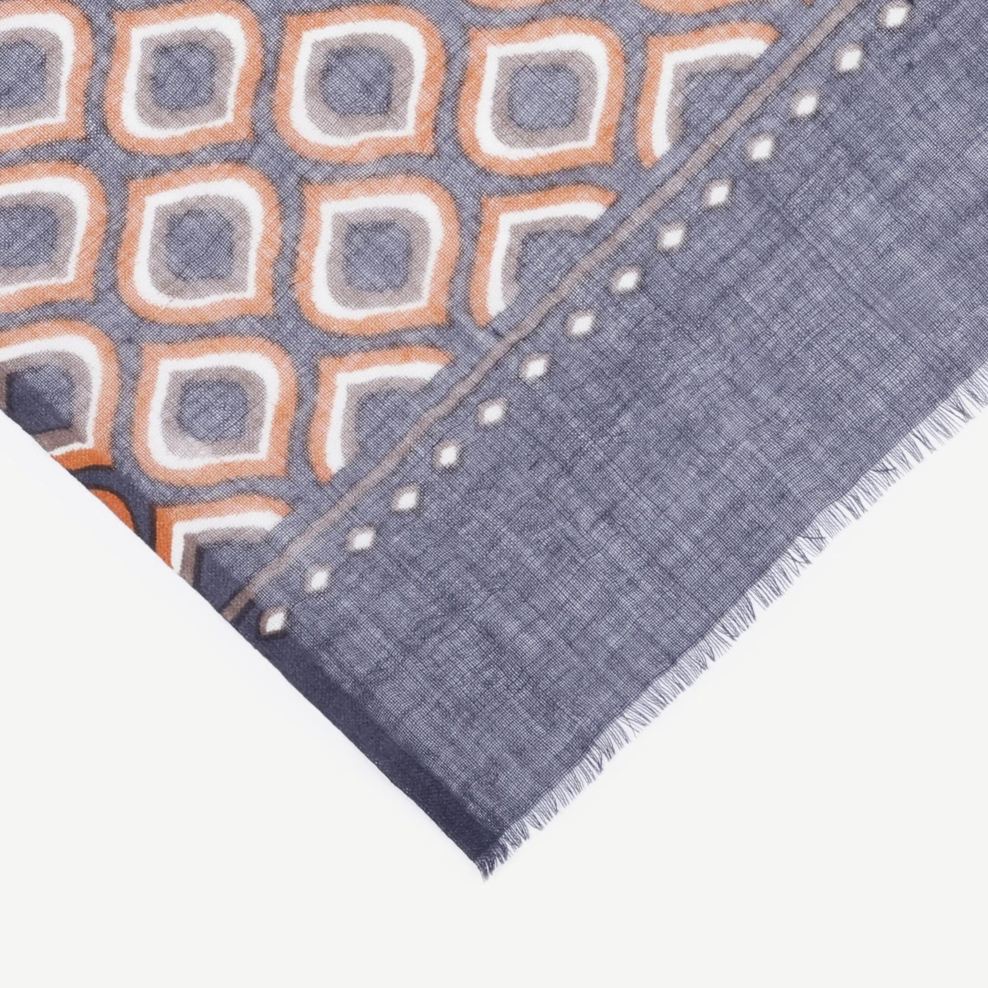 YARGICI Geometrik Desenli Yün Şal