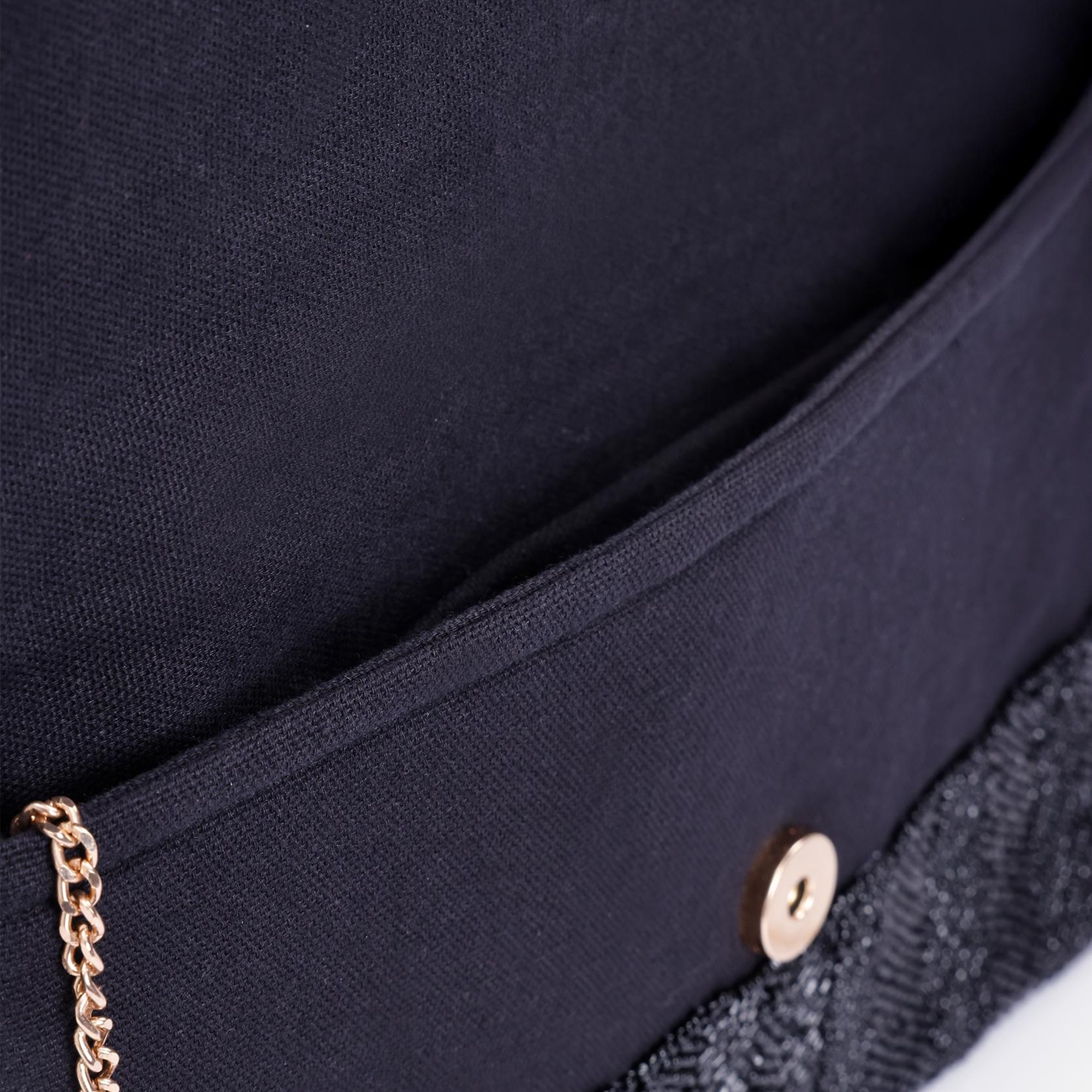 YARGICI İşlemeli Portföy