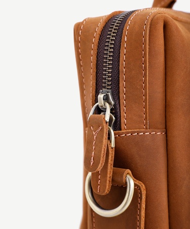  YARGICI Deri Laptop Çantası